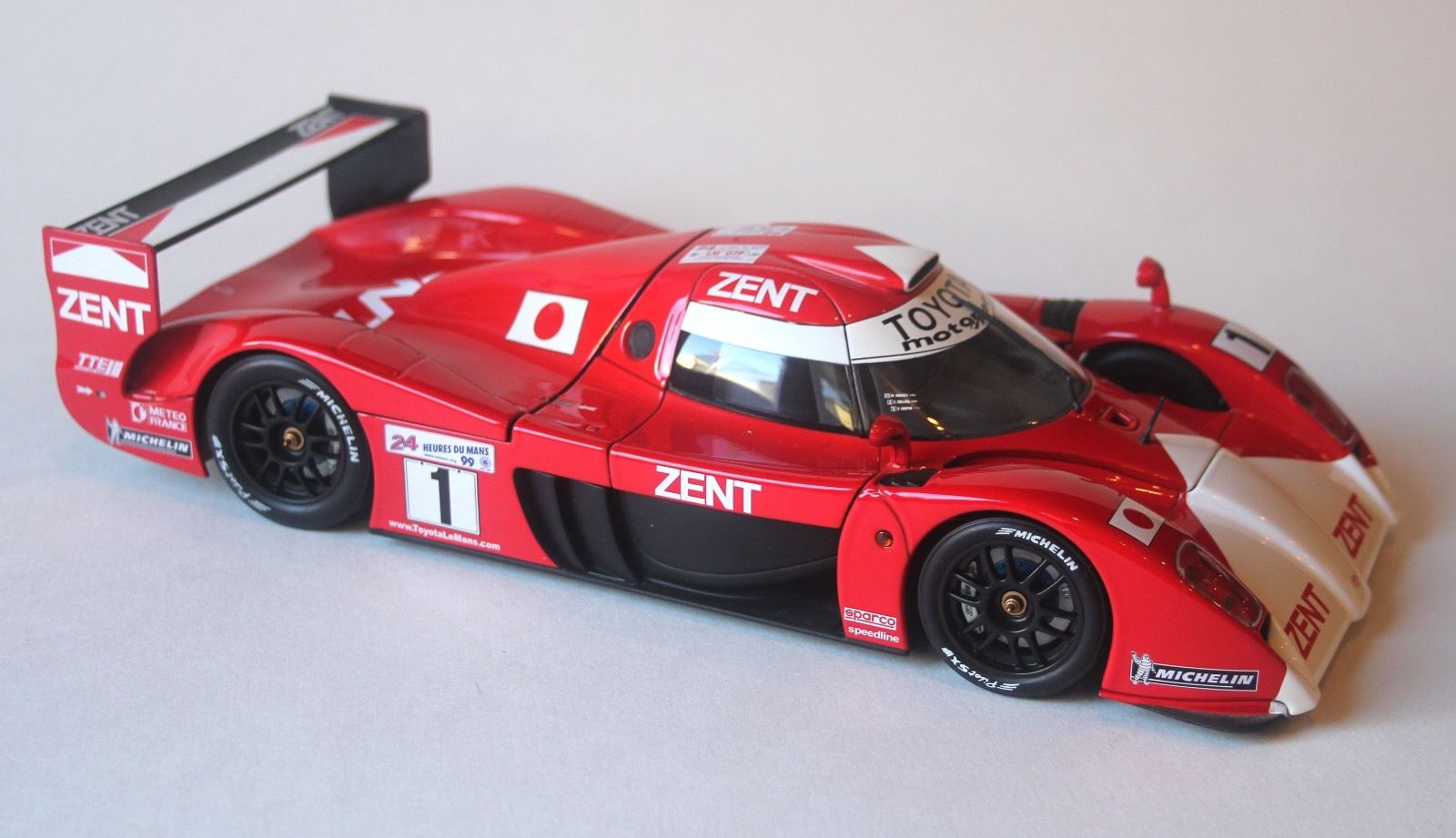 ebay] Toyota GT-One Autoart , what do you think about this? (fixed